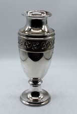 S-1682 Kleine bezaubernde Vase, Antik England, versilbert