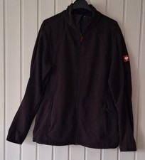 Fleecejacke v. Engelbert