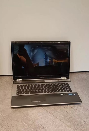 Samsung rf711 zoll core - samsung, 17