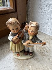 Goebel Hummel Figur 150/1"HAUSMUSIK" Happy Days 