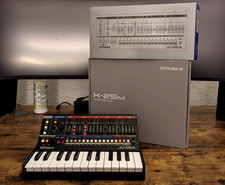 roland ju-06a synthesizer