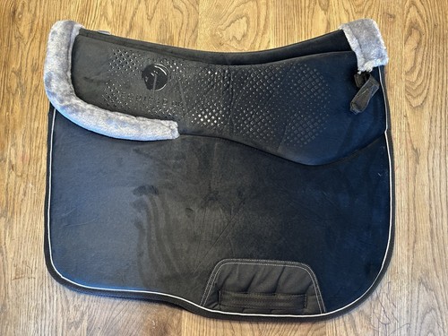 Equipad velvet close dressur - close,