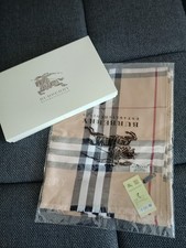 Neu! Burberry Schal 70 cm  x