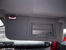 RECHTER SONNENSCHUTZ / 2466427