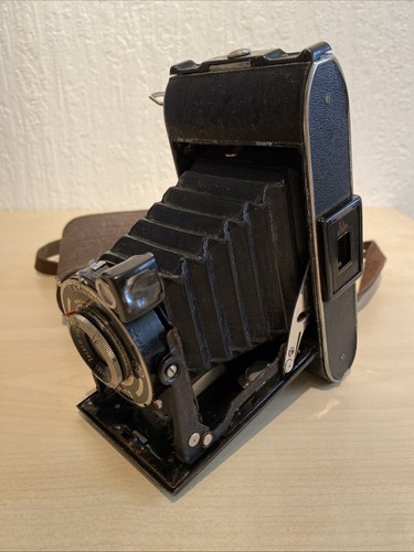 Rollfilm-Klappkamera