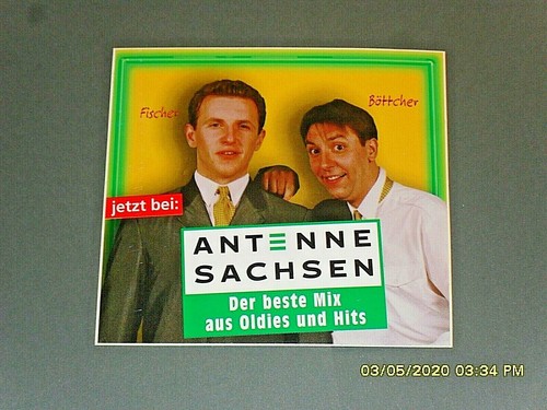 Sticker antenna - /,