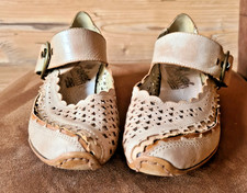 Sommerschuhe Durchbruchmuster