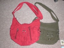 Zwei hübsche Handtaschen