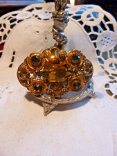 Alte Brosche wunderschön um