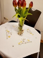 Tischdecke Ostern Osterdecke 72x72cm Osterküken Beige Mitteldecke Küche Bestickt