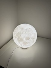 Große LED Mondlampe mit