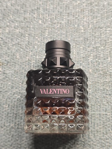 Valentino donna born - born, in