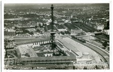 AK BERLIN Ausstellungshallen, Funkturm, re. S-Bahn, li. Rundfunk Luftbild  30er
