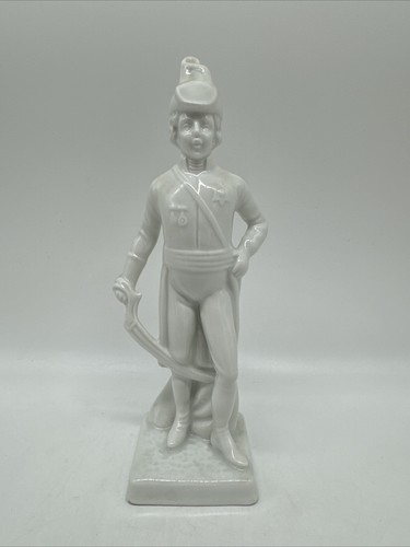 Alte porzellanfigur soldat - alte,