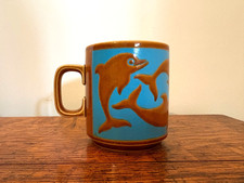 Vintage MCM 1974 Hornsea Keramik braun & blau Delphin Becher Clappison England