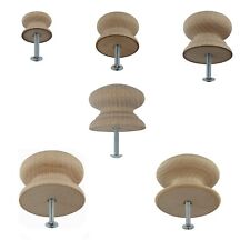 BUCHENSCHUBLADENKNÖPFE MIT