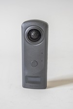 RICOH THETA Z1 – 19 GB |