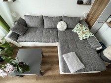 Eckcouch weiß/grau, 2,80m Breite x 1,80m Länge mit einer Sitzfläche von ca. 85cm