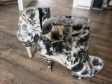 Tamaris High Heels # Gr. 39 Stiefelchen Table Dance Plateau