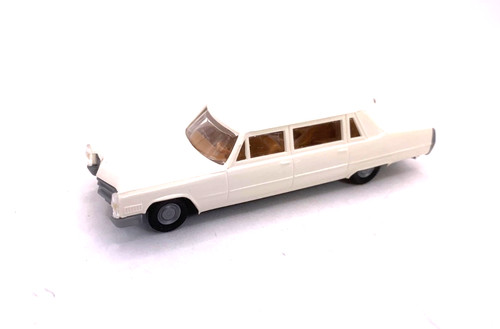 Praline pkw modell - 1/87, h0