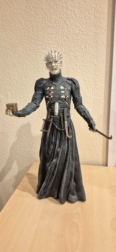Neca pinhead hellraiser - neca, 18"