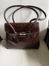 Elegante Damenhandtasche in