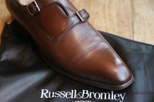 Russell & Bromley braune