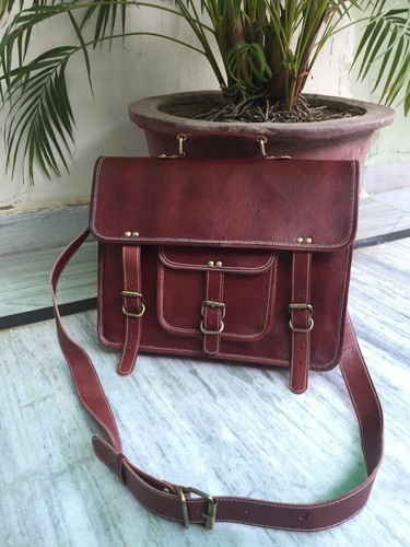 Herrenhandtasche