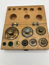 ⚖️ Antikes Gewichteset