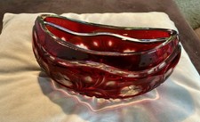 Bleikristall-Schale Rubinglas Überfang böhmisches Glas floral geschliffen