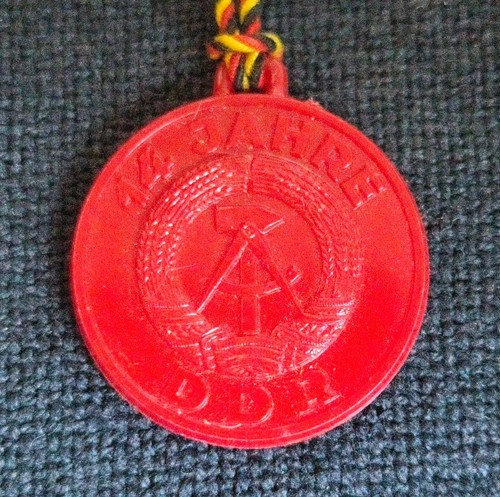 Abzeichen ddr jahre - abzeichen,