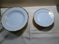 Alt Schönwald, 12 Teller (2 x 6Stück in 2 Größen) Porzellan Goldrand antik