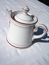 Schöne kleine Kaffeekanne 0,375 l Porzellan weiß+ dunkelrote Bemalung H 13 -B 16