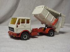 SIKU 2511 MERCEDES BENZ 2232