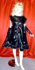 Lackneglishee Lackkleid kurz weiter Saum Rüschen Zofenkleid Lack Vinyldress 