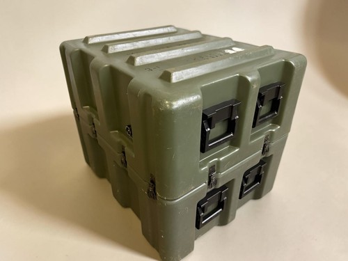 Pelican hardigg pelicase - pelican,