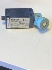 Siemens 3RG6042-3MM00 3RG6 042-3MM00 20...30V DC SONAR-Sensor -unused-