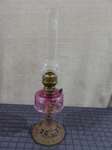 Antike petroleum tischlampe - antike,