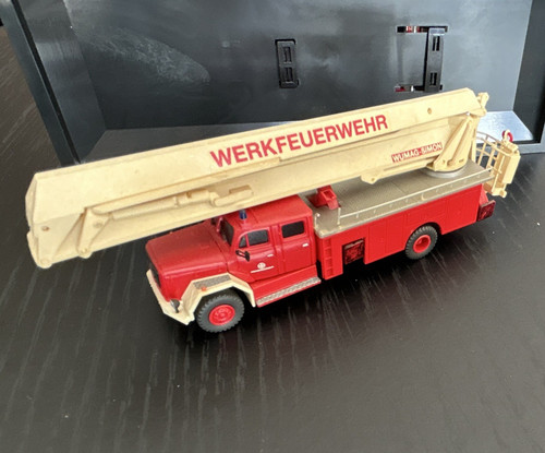 Teleskopmast tmb werkfeuerwehr - teleskopmast,