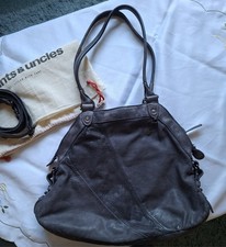 Aunts & Uncles Tasche
