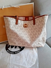 Michael Kors Jet Set Travel