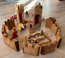Ostheimer Kinderkram Ritterburg mit Zubehör Aus Holz