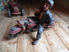 großes Motorrad Harley