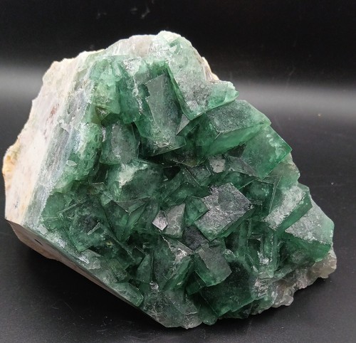 Fluorit kristall stufe - fluorit,