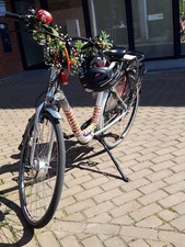 E Bike der marke SAX ONETTE mit Akku
