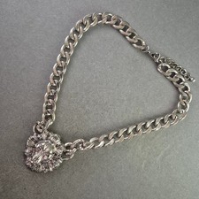 Kette mit Anhänger: Löwenkopf aus Edelstahl