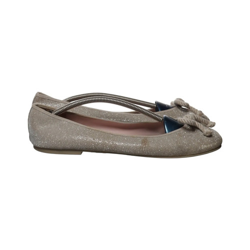Pretty ballerinas - pretty,