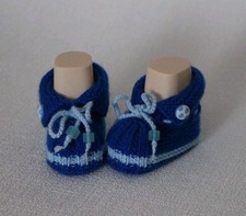Handgestrickte baby schühchen - baby,