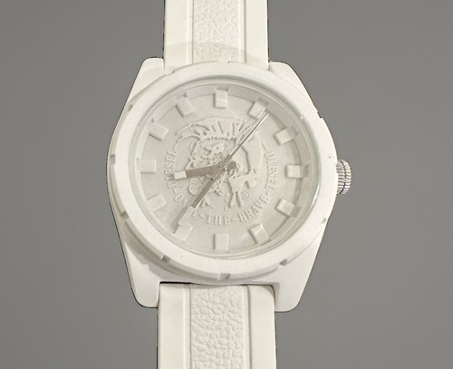 Diesel 1590 white logo dial - dz-1590,