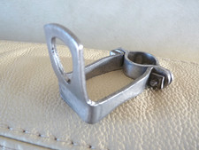 Solider Laternenhalter